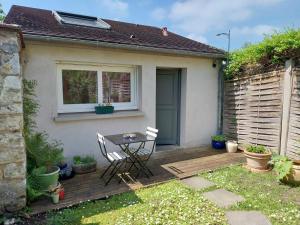 le prieuré reposant