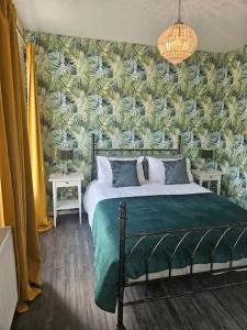 No 2 The Terrace - Cronton