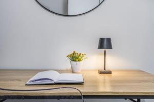 Famileisure Suites near Policlinico & University