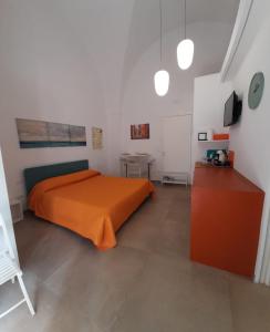 Angolo Manzoni 14
