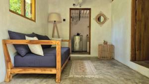 Coconut Cabin - Hiriketiya Beach