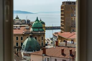 Apartments Sunset Centar