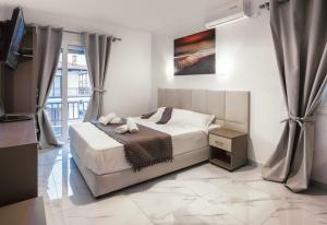 Deluxe Double Room with Balcony room in Vila Aleka