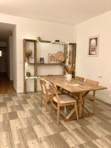 - - Maison ŪMA - - Wifi, Netflix, Mer et Centre