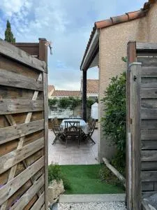 La maison bleue de St Pierre - 滨海圣皮埃尔