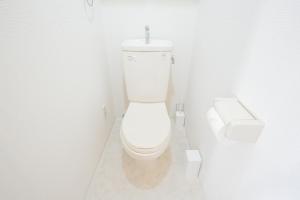 walk to Ushigome-yanagicho sta. EoWh