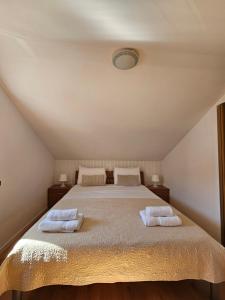 Lovely attic apartman-Melani