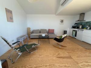 Cabanon moderne, les pieds dans leau, 2 chambres