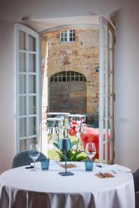 Hotels Le Monastere de Saint Mont Hotel & Spa : photos des chambres
