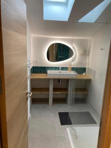 Deux charmantes maisons proche de locéan.