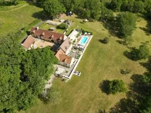 Domaine de Nineyrolle - Azerat