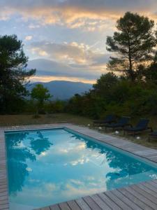 Maisons de vacances Mazet avec piscine, vue Ventoux : photos des chambres