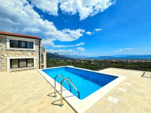 Villa Bepina, surrounded by sea, olive, vineyard