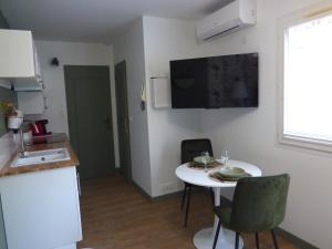 Appartements Studio centre ville Chateauroux : photos des chambres