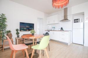 Stunning apt w views to Giralda - 15 minutes walk