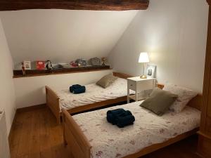 Maisons de vacances O Bonheurs Simples d-Ecorsaint Ici Doucement : photos des chambres
