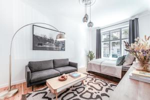 The Uckermuender - Group Flat in Central Berlin, Family-Friendly, 2BR, 2- 4 Guests