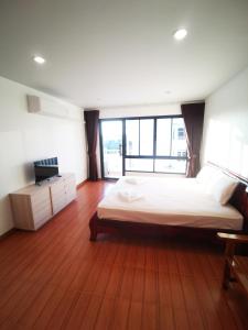 Proud Room & wifi 4 North Pattaya