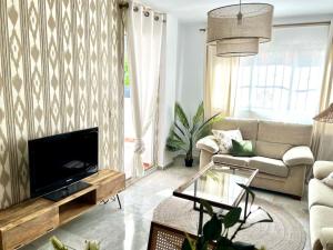 Nuevo Torremolinos Close to Beach Sinese Design Homes