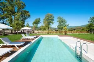 Theros Serenity Suites - Olympiada