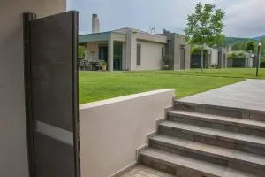 Luxury Villas 3 - Rapsáni