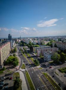 Hanza Tower 14th floor cityview, balcony, sauna, pool, jacuzzi