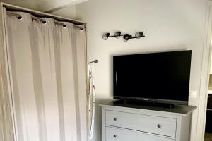 Appartements Entre Vignes et Mer, avec Wifi, Clim et Netflix : photos des chambres