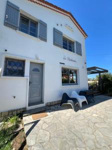 Villas Maison 8/10 pers / piscine chauffee / St Palais sur Mer : photos des chambres
