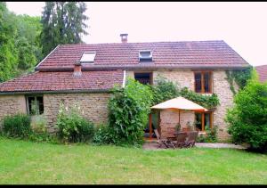 Maisons de vacances O Bonheurs Simples d-Ecorsaint Il etait une fois : photos des chambres