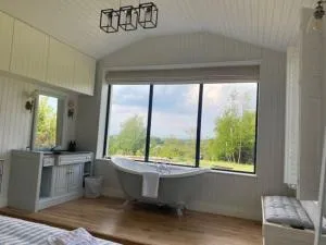 Harry's Cottage - Crindle