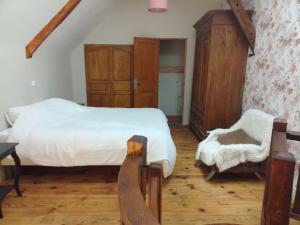 Maisons de vacances Gite de charme 2 a 4 personnes au bord de l-Orne : photos des chambres