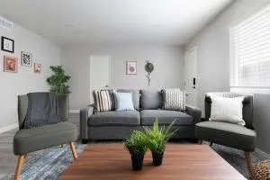 Explore DT Alhambra - 蒙特利公园市