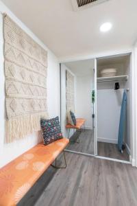 New DT Alhambra Family Vacation Home with King Bed