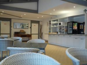 LOGIS HOTELS - Hotel et Restaurant L'Oceana : photos des chambres