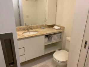 1063-Em frente ap Hosp Albert Einstein e Estádio do Morumbi