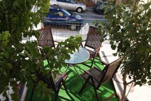 Big Oasis near the center of Athens