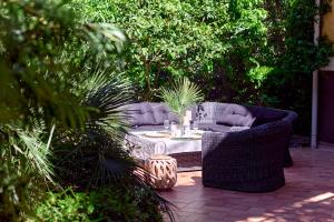 GREEN HILL Aparts with POOL & SCENIC VIEW