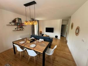 Appartements Le Grillon : photos des chambres
