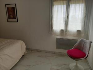 Appartements Appartement F2 : photos des chambres