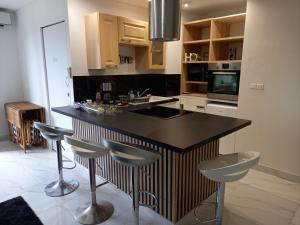 Appartements Appartement F2 : photos des chambres