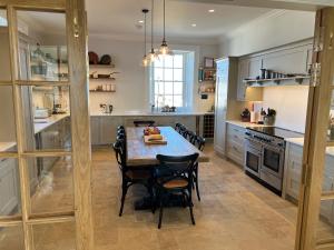 House of the Northern Gate - a luxury baronial house that sleeps 18 guests in 9 bedrooms