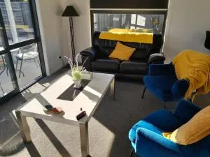 Saffron Cottage - 克伦威尔