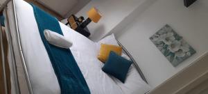 Hilltop Place Suites Flat Above 250