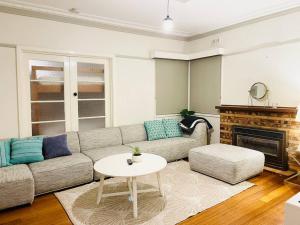 D115 Exquisite Natural Stay