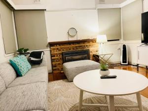 D115 Exquisite Natural Stay