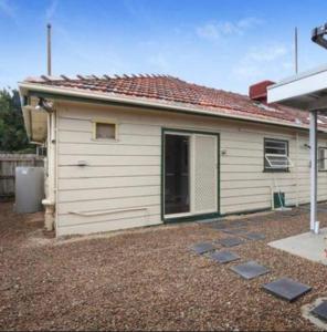 D115 Exquisite Natural Stay