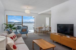 Sandy Bay Waterfront