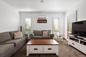 Mollymook Fantastic Holiday House