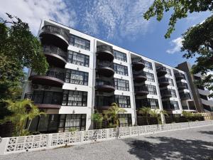 Karry CONDO CHURAUMI