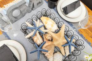 Spacious 5B2B house near airport